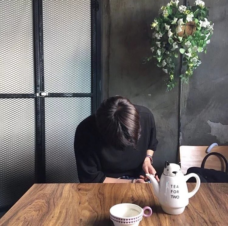 甘健婉悦