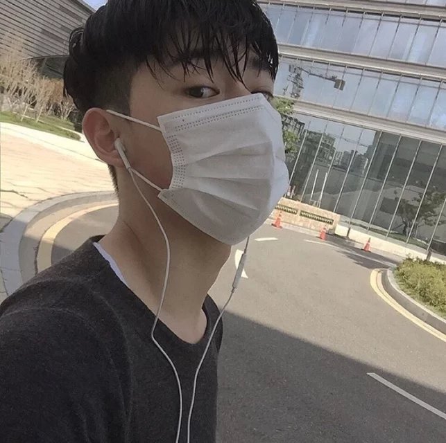 汪震凝福