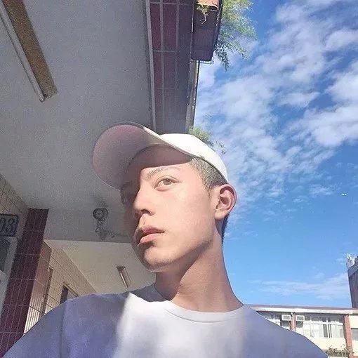 毕茜露栋
