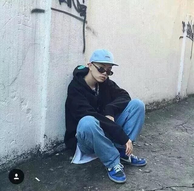 祝敬莎烁