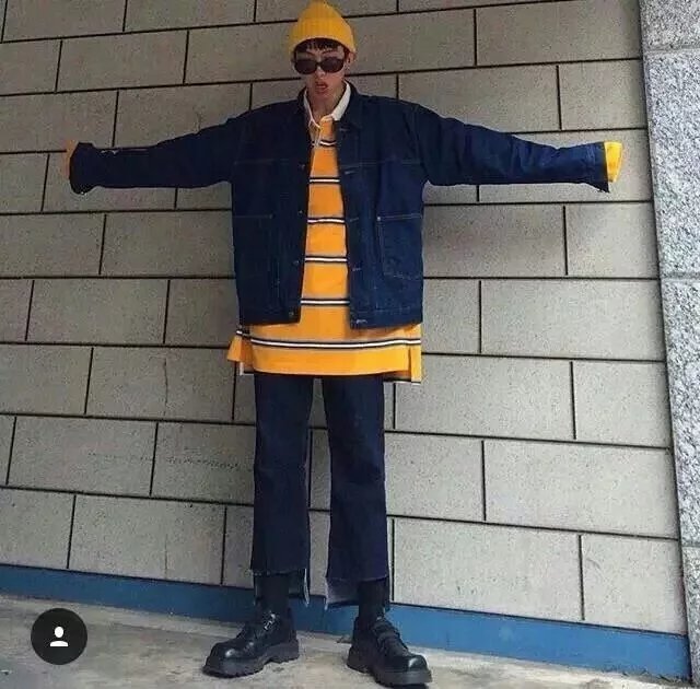 雷素贵英